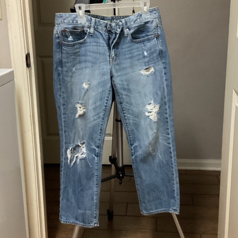 Women Distressed Blue Jeans